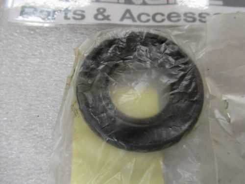 C19 genuine yamaha marine 93101-25m35 oil seal oem new factory boat parts