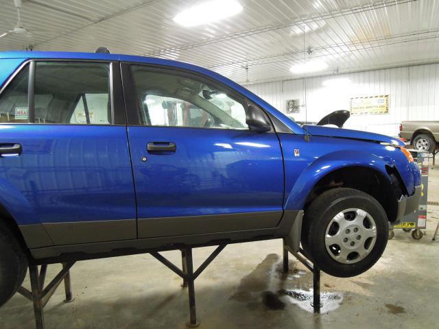 2003 saturn vue 79670 miles rear or back door right