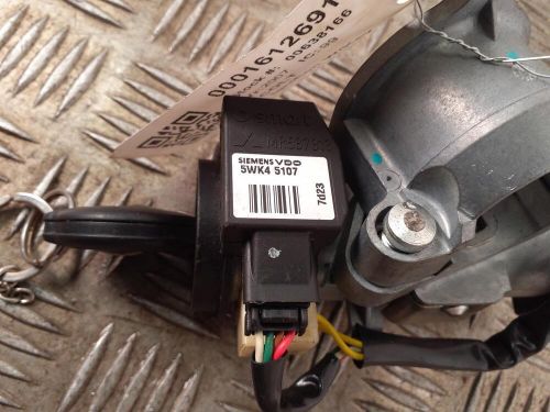 Mitsubishi colt 2004-2008 ignition switch and key 1.3l petrol 4408a010