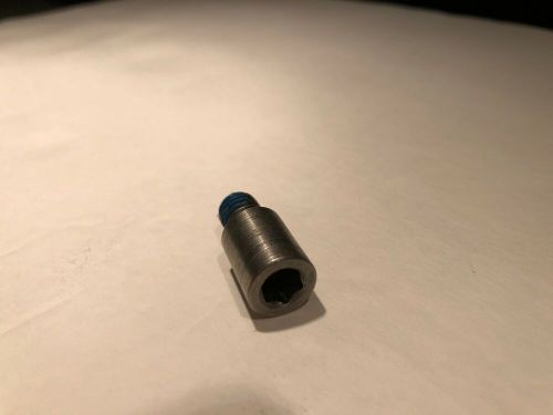 New omc turbojet pump nozzle shoulder bolts #340366