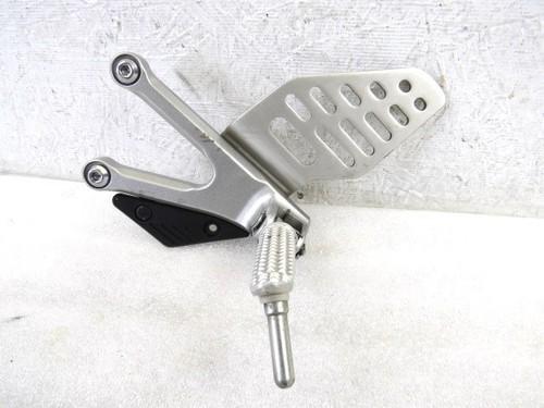 R6 rearset left rear set footpeg rest  06 07 08 09 10 11 12 yamaha r6r