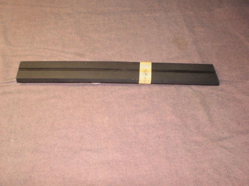 Pinto, bobcat 80 front bumper outer pad rh orig. ford nos