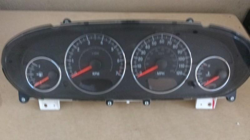 04-06 sebring gauge cluster 104k miles tested good cluster