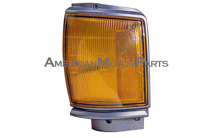 Left driver side replacement park turn signal corner light 87-88 toyota pickup