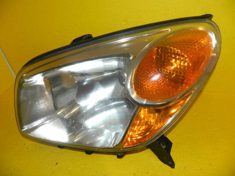 04 05 toyota rav4 left driver headlight oem 2004 2005