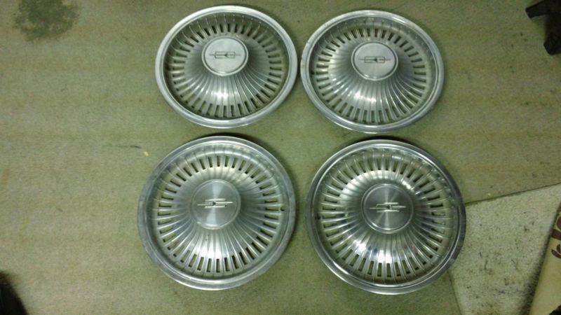  1972-73 olds wheelcovers