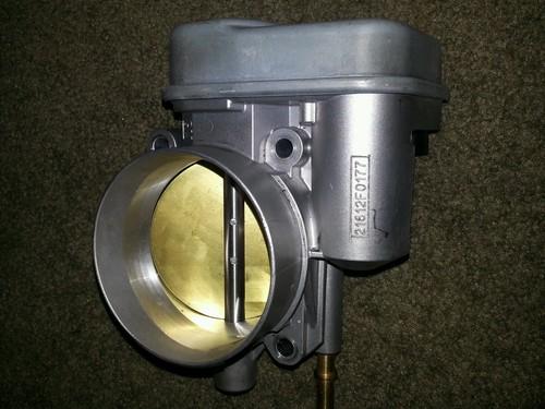 New with out original box oem gm throttle body 12568580 chevrolet gmc pontiac