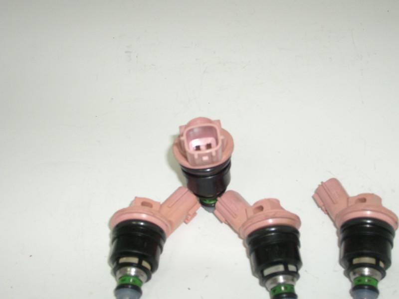 Nissan 200sx,240sx sr20det set of 4  370cc side feed direct fit fuel injectors