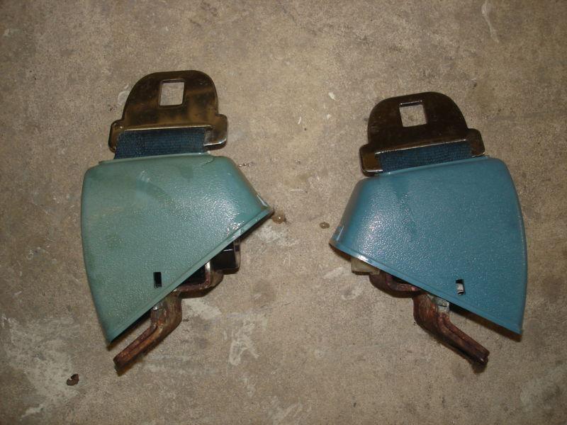  gto 442 gs chevelle  blue seat belt retractors oem pair 1965  1966 1967 