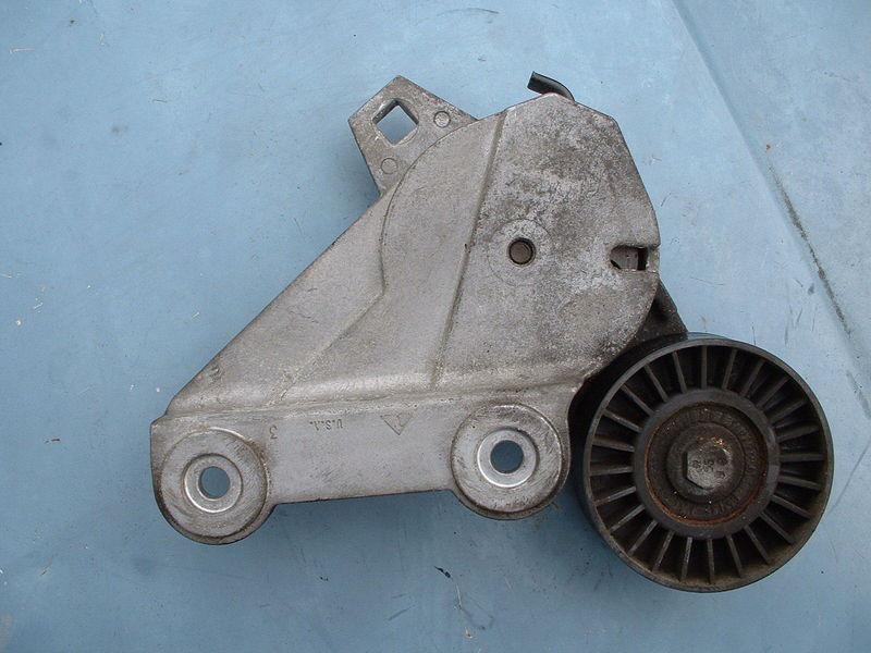 Volvo 960 serpentine belt tensioner, volvo #6842019