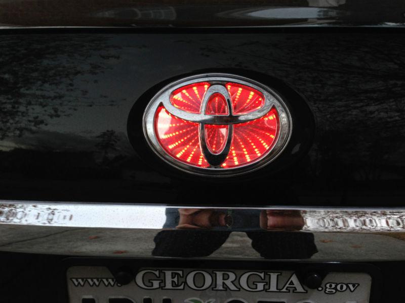 Honda civic emblem light up, white blue or red