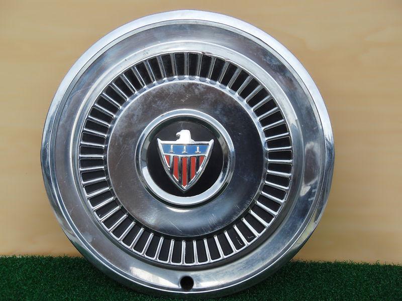 Vintage eagle ( blue/red ) shield hubcap
