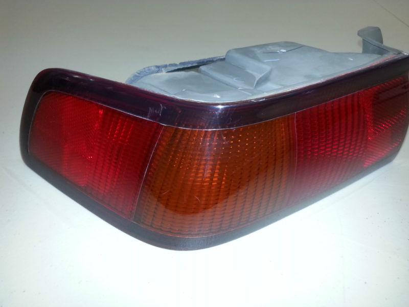 Toyota camry left rear lr driver's side oem outer corner tail turn brake light 