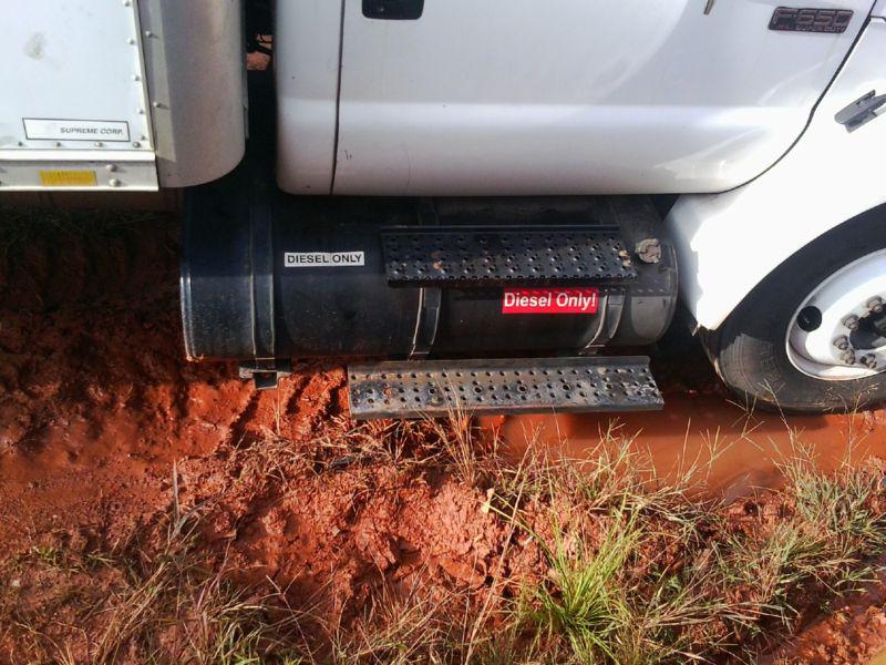 2004 ford f-650 fuel tank