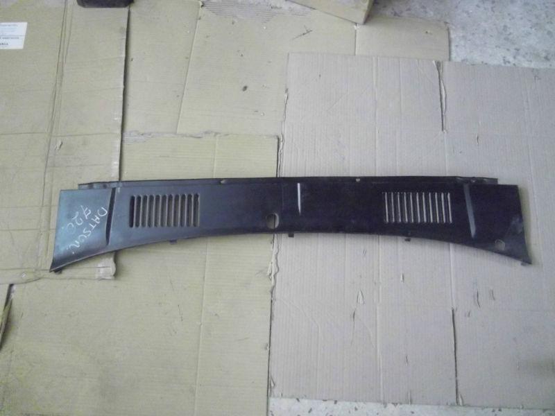 New  nissan datsun 720 pick up grille cowl top 