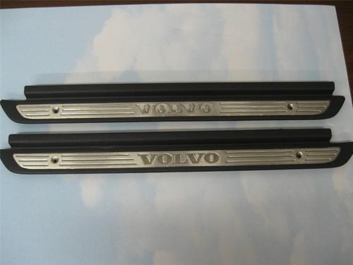 00 01 volvo v40 door sill step plate set l/r  2002 2003 2004 oem