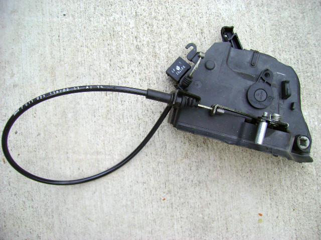 2003 bmw 325i e46 driver side door actuator