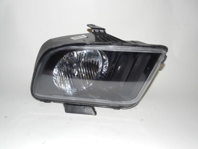 05 06 07 08 09 ford mustang oem right halogen headlight nice! 