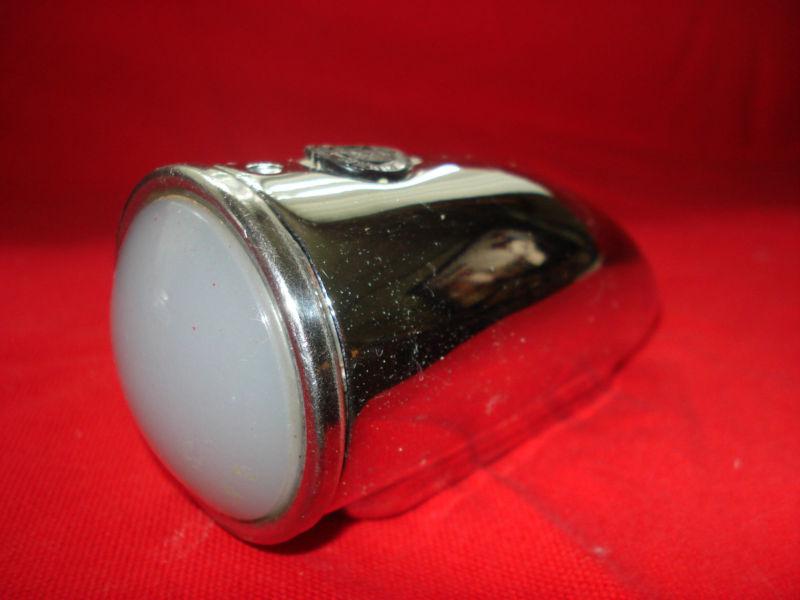 Mg side marker light