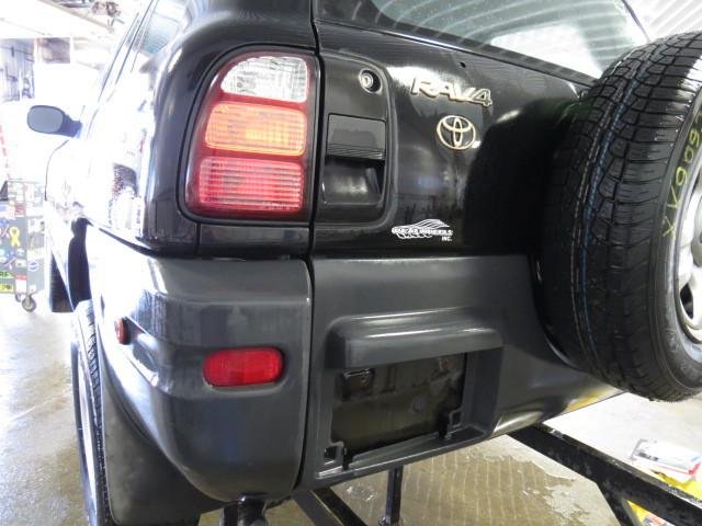 1998 toyota rav4 tail lamp light left