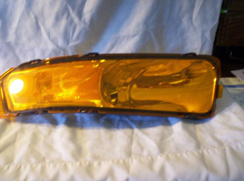 Mustang 2008 right hand turn signal lens front