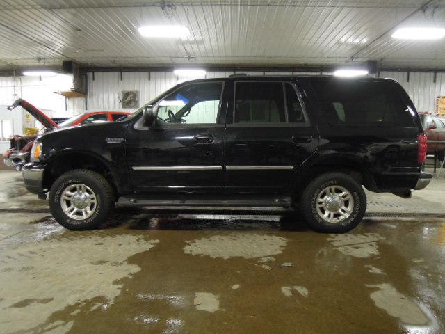 2002 ford expedition tail lamp light left