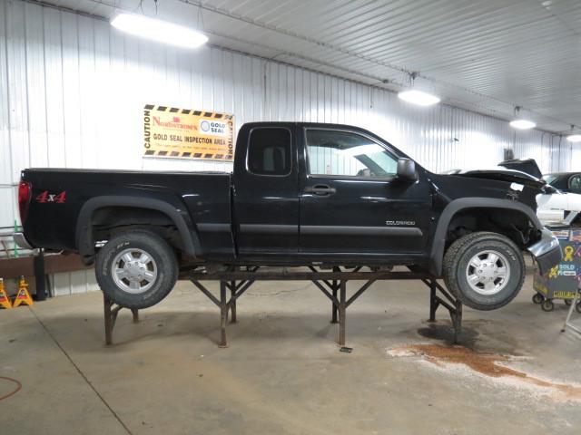 2004 chevy colorado 93121 miles rear or back door right 2352075