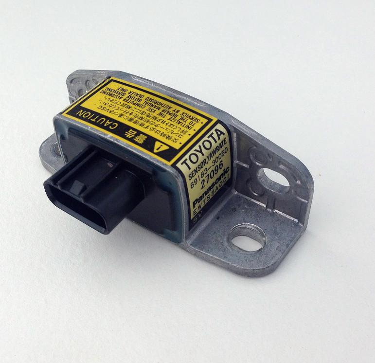 1998-2005 lexus gs300 yaw rate sensor oem 89183-30050