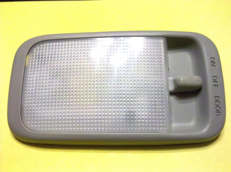 Toyota corolla ceiling dome interior cabin light 93 94 95 96 97 98  gray color