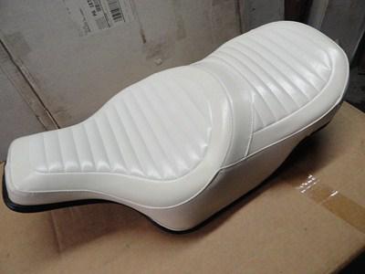 Flh "new old stock/new in box" white flex seat #52516-77a