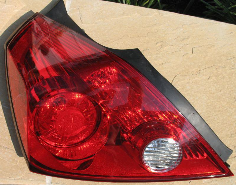 07-09 nissan altima left sidetail light lamp oem