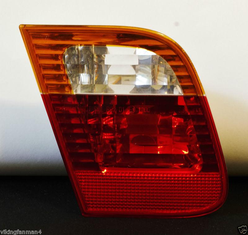 Bmw 3  e46 left rear oem trunk lid tail light models 325, 330 sedan 2002-2005