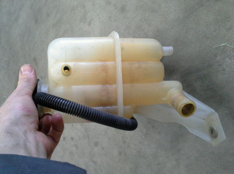 2005 silverado 1500 coolant recovery tank