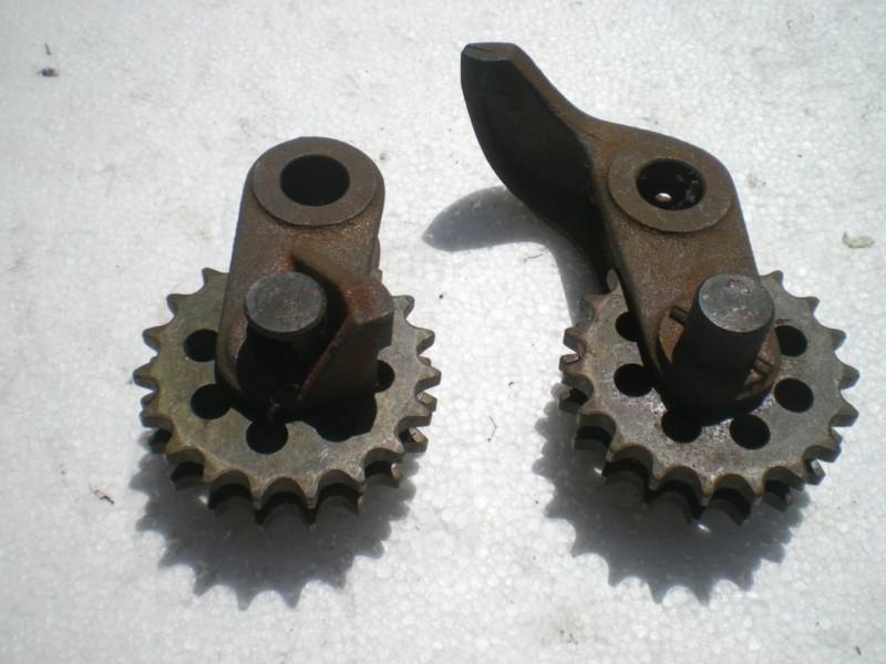 Porsche 911 chain wheel supports,left & right