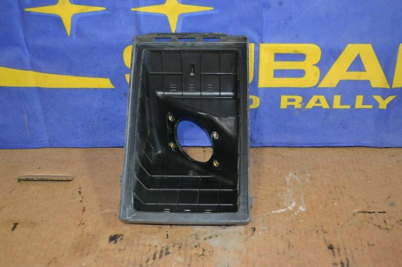 97 98 99 subaru legacy air intake air box piece factory oem 