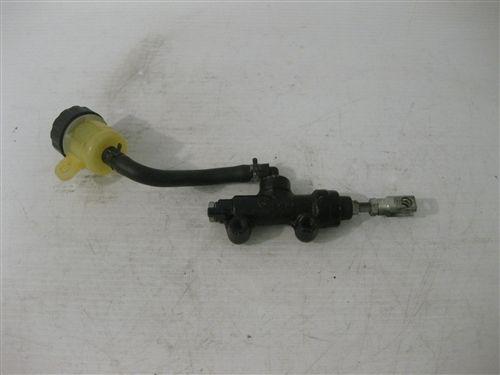 06-08 triumph daytona 675 rear brake master cylinder reservoir fluid