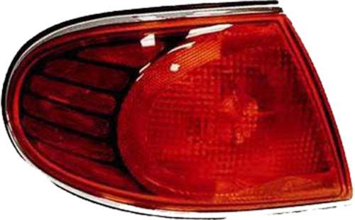 Buick le sabre lesabre 00 tail light lens&hsg left lh