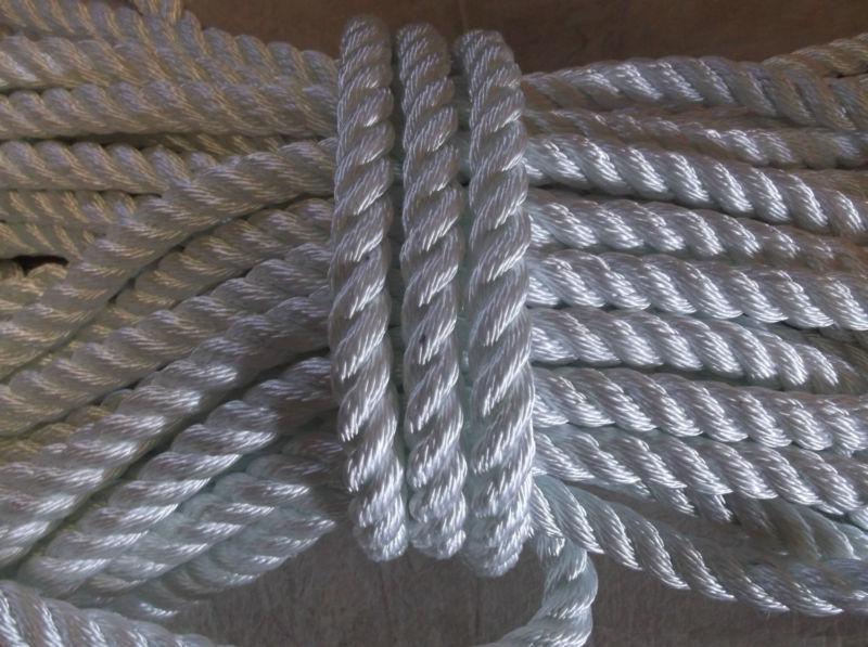 *new* 90 feet of 1" inch twisted nylon white rope (firm lay)