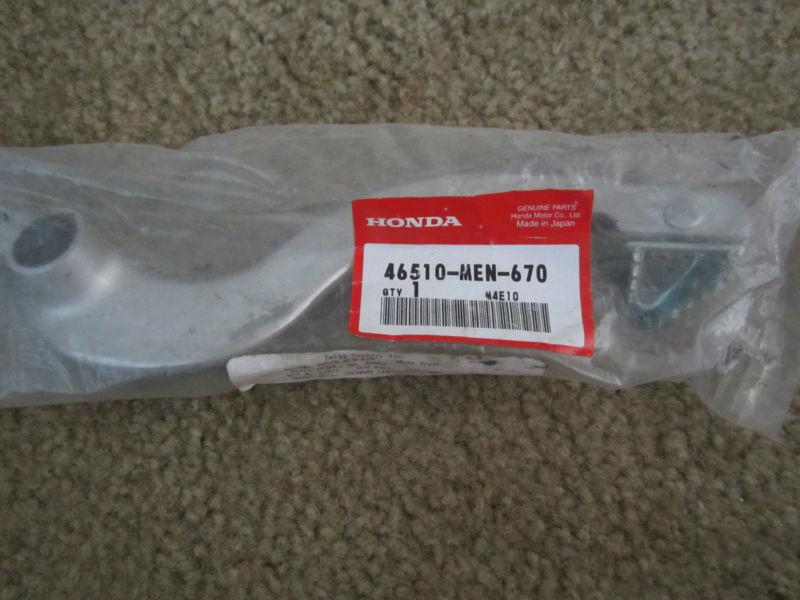 Brand new oem honda crf 450 brake pedal 46510-men-670