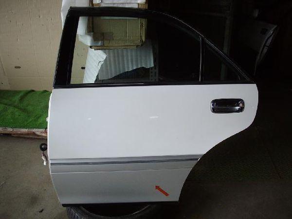 Toyota crown 2000 rear left door assembly [0113400]