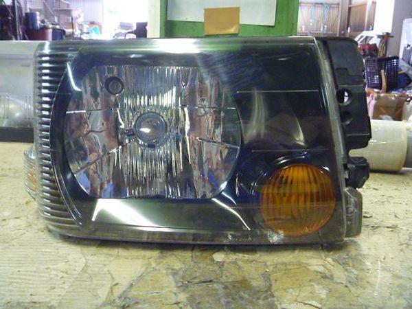 Nissan clipper 2003 right head light assembled [0410800]