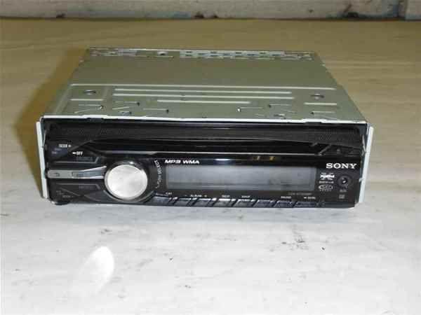 Sony cd mp3 wma player radio cdx-gt350mp lkq