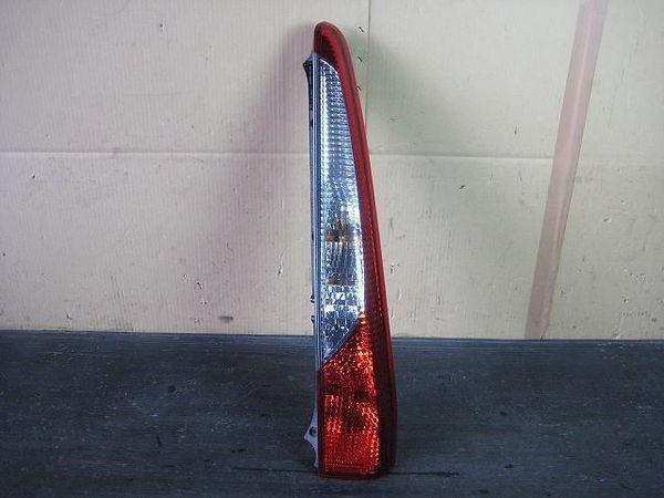 Mitsubishi lancer 2005 rear right combination lamp [4515500]