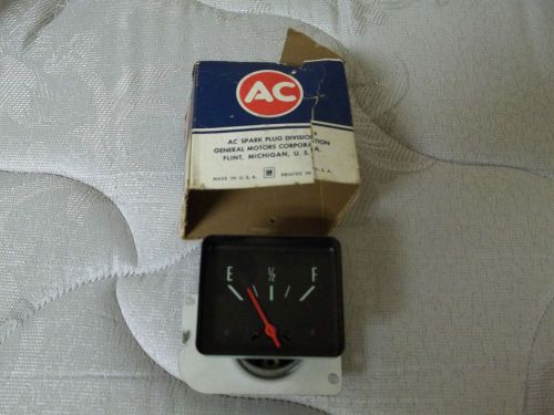 Gm nos  1969 1970 chevy impala biscayne  bel air  gas gauge  #6431112