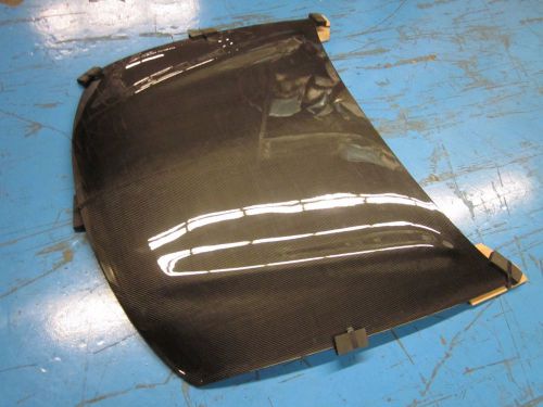 Carbon fiber hood for 95-00 dodge avenger