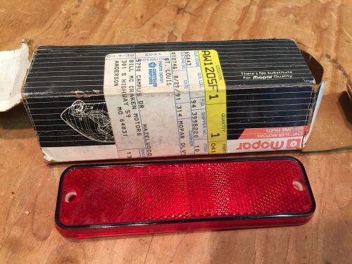 1986 1987 dodge daytona laser nos mopar side marker light (red) 4174820