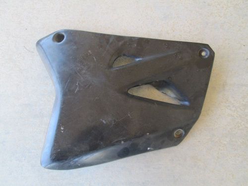 2001 suzuki rm250 ufo gas / fuel tank shroud