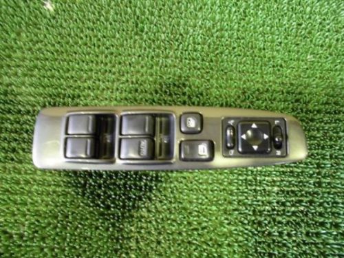 Nissan stagea 2000 power window switch [3061900]