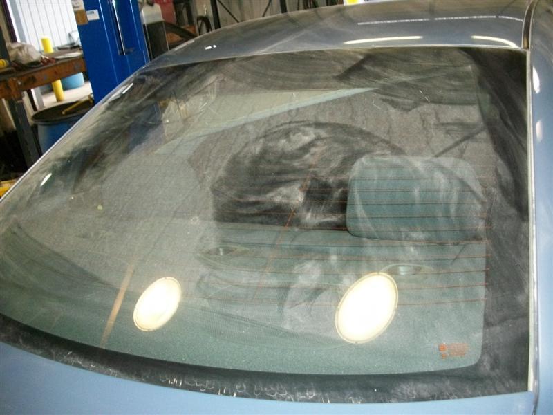 05 06 07 08 09 pontiac g6 back glass sdn