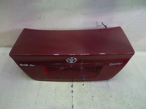 Toyota camry 2002 trunk panel [3415300]